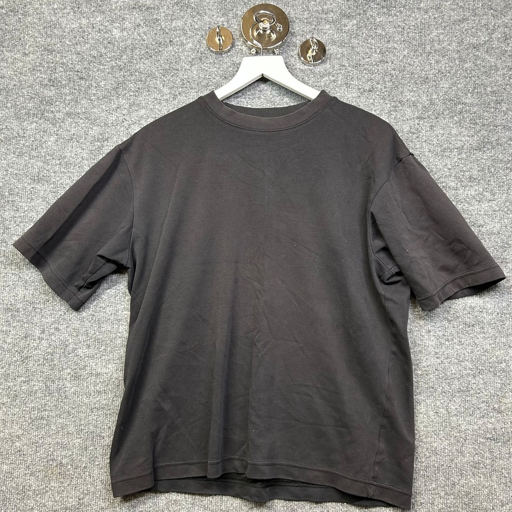 Uniqlo U T-Shirt Men's Black Crewneck Short Sleeve Casual Oversized - Large